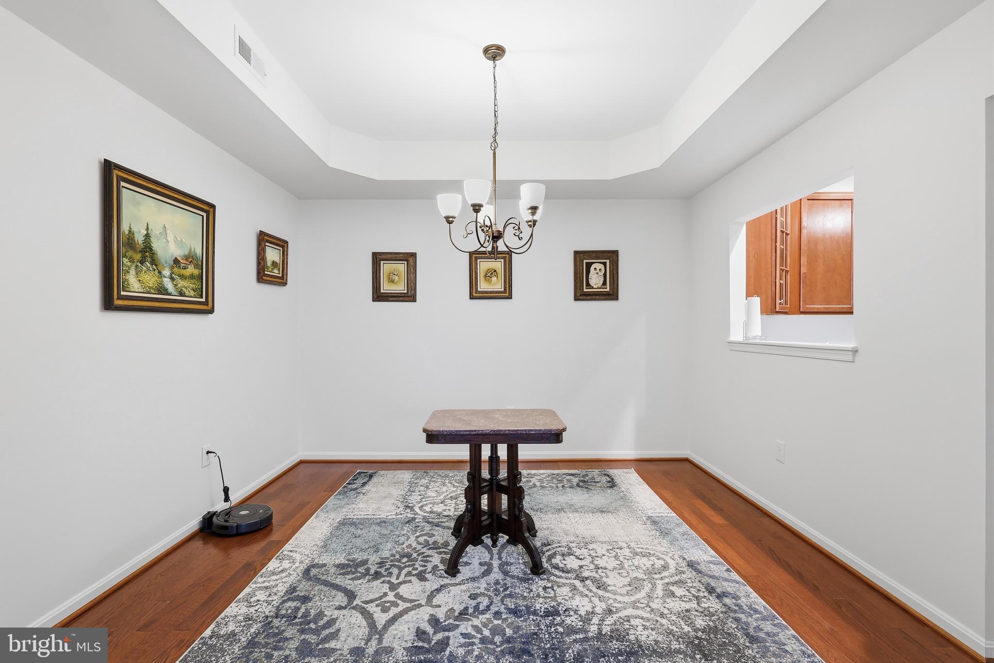 TURNBERRY EAST - Residential