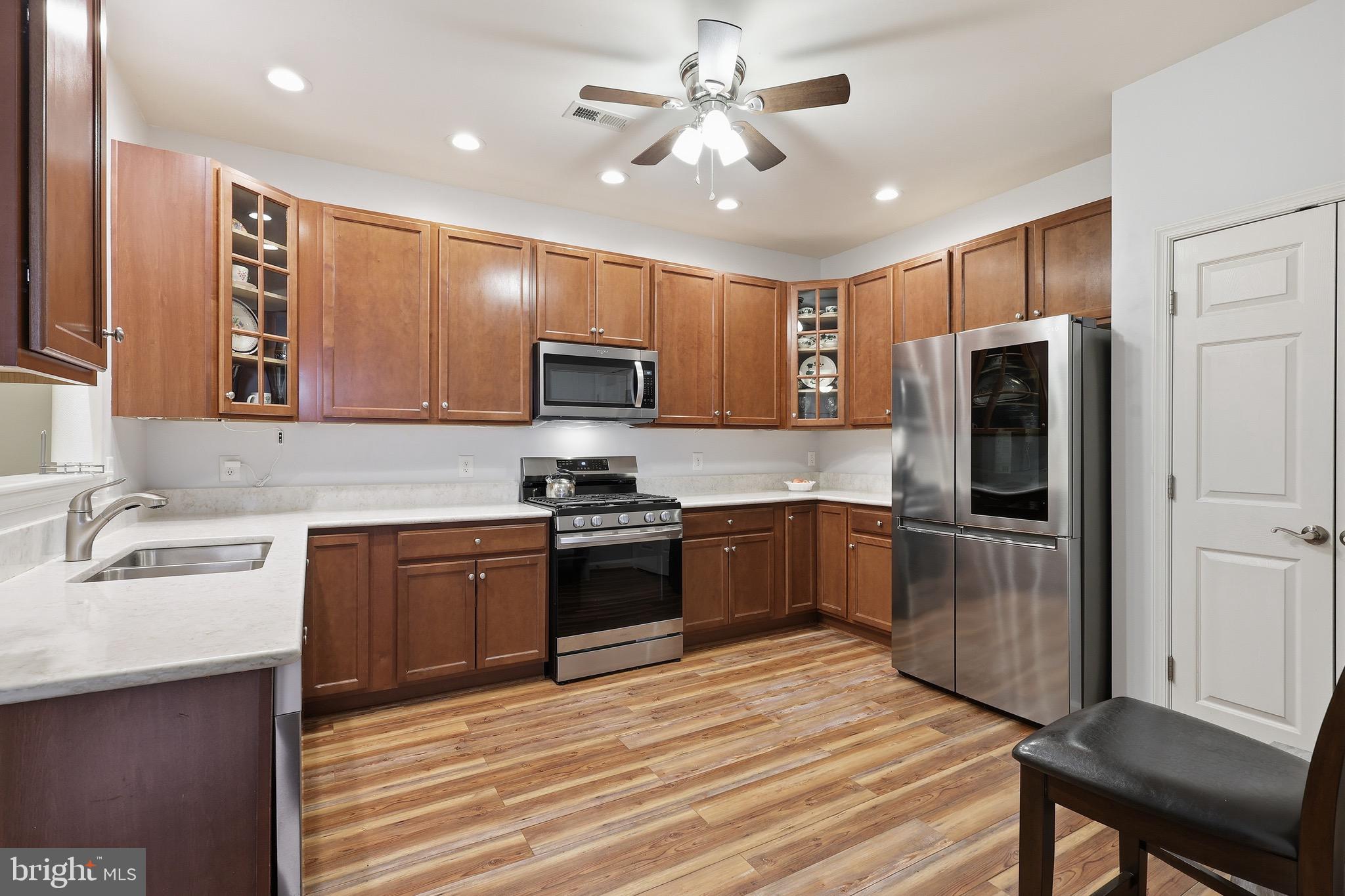 TURNBERRY EAST - Residential