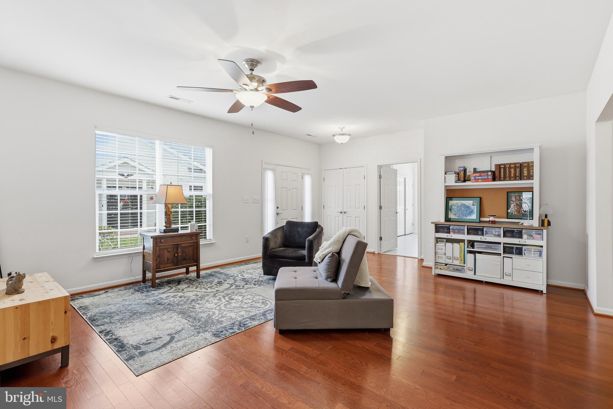 TURNBERRY EAST - Residential