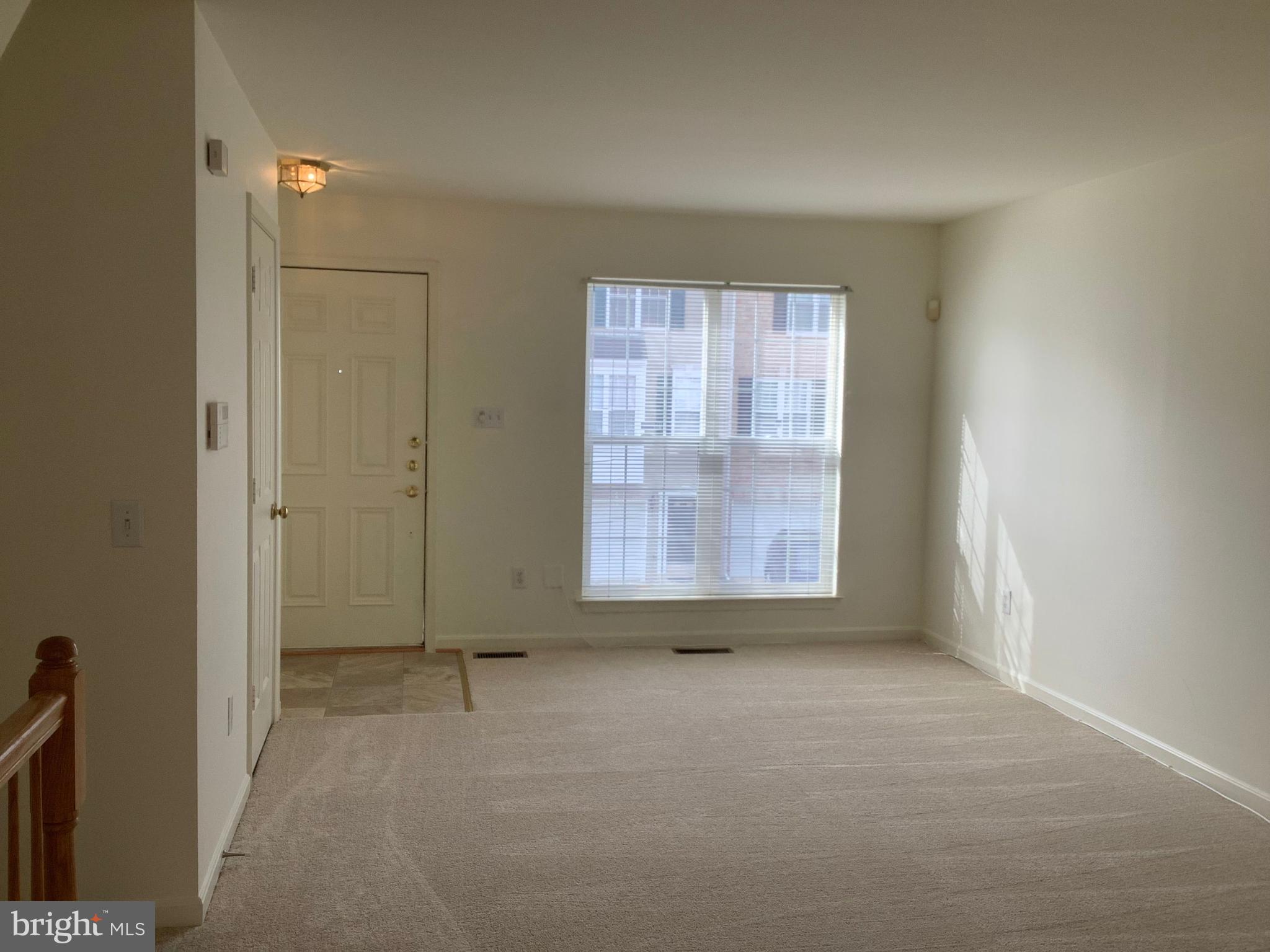 MOUNT VERNON TOWNES - Residential Lease