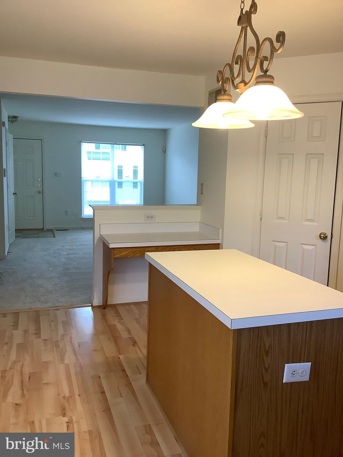 MOUNT VERNON TOWNES - Residential Lease