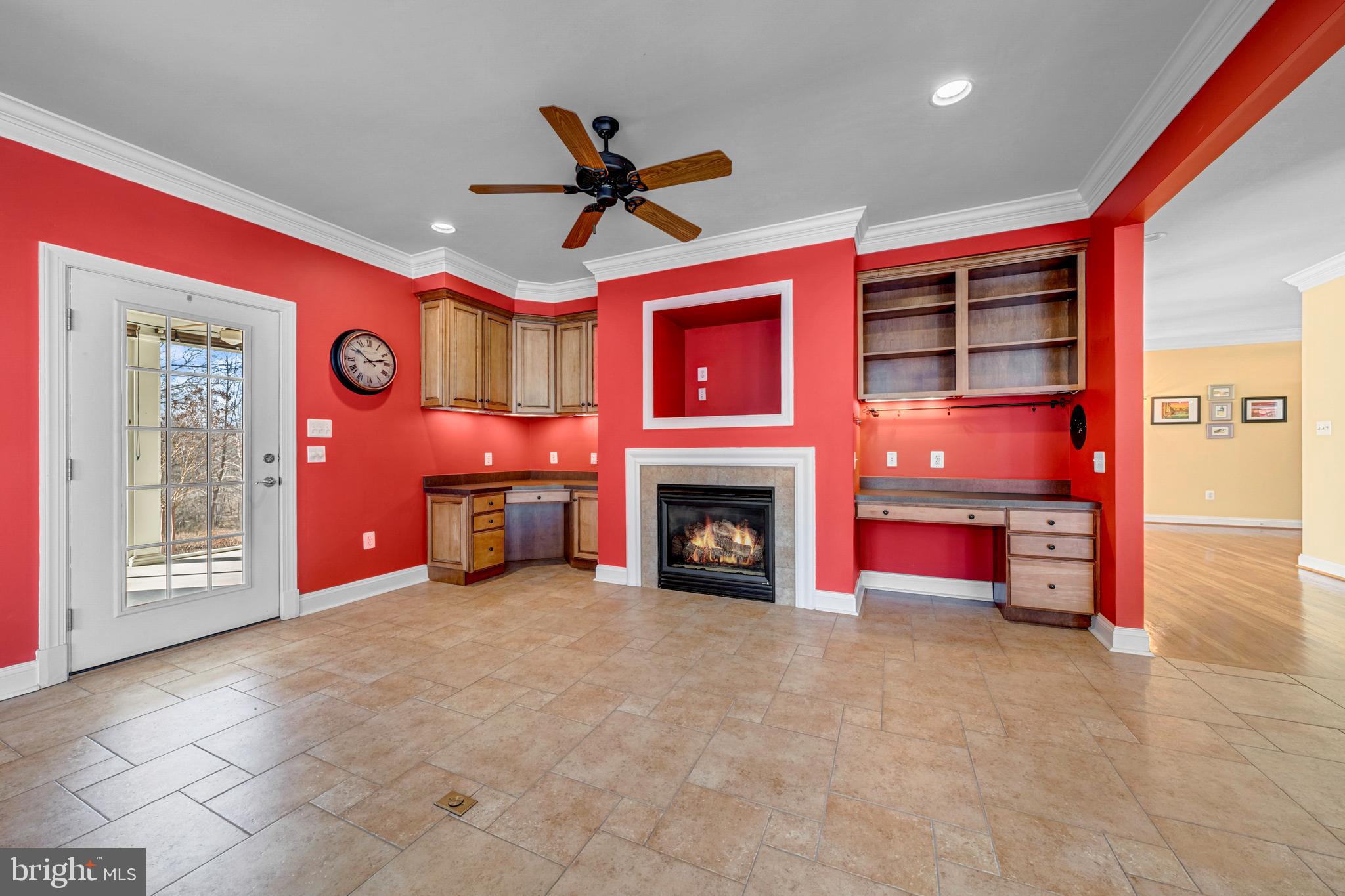 ENGLISH CHASE - Residential