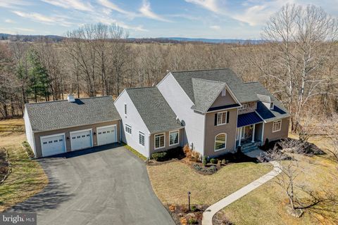 8986 WOODWARD ROAD MARSHALL VA 20115