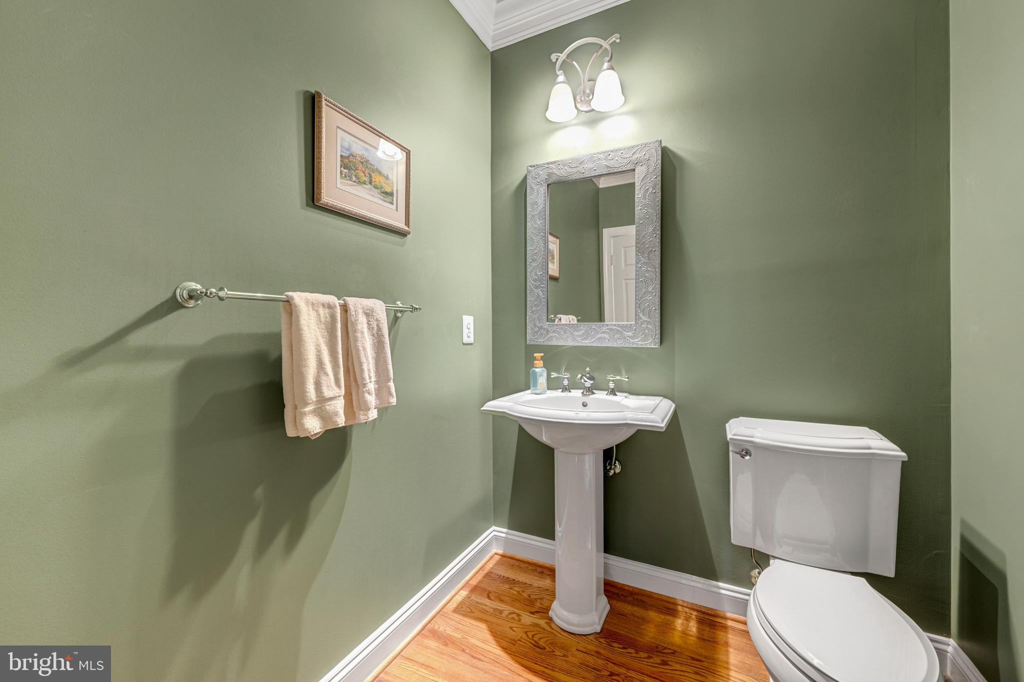 ENGLISH CHASE - Residential