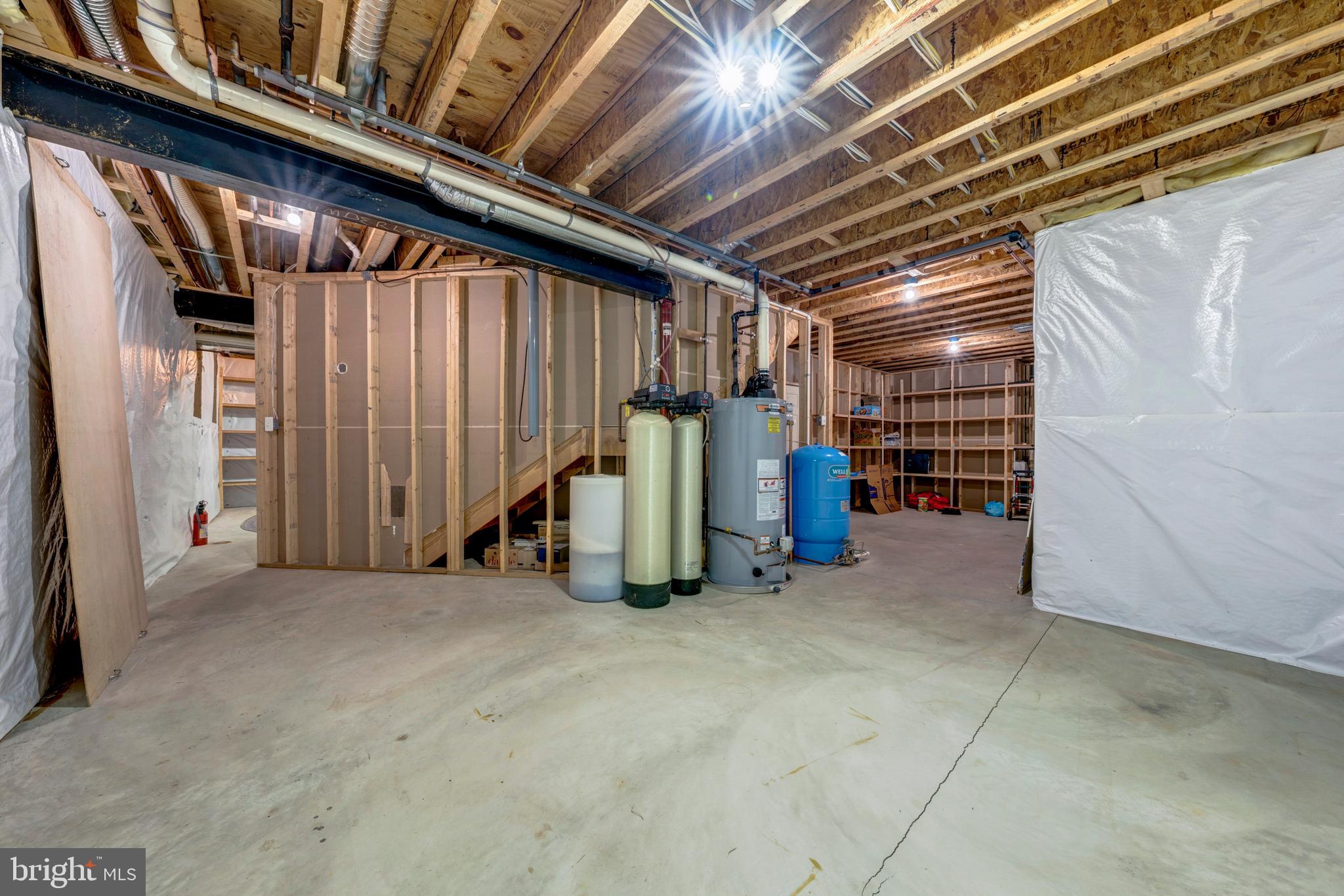 ENGLISH CHASE - Residential