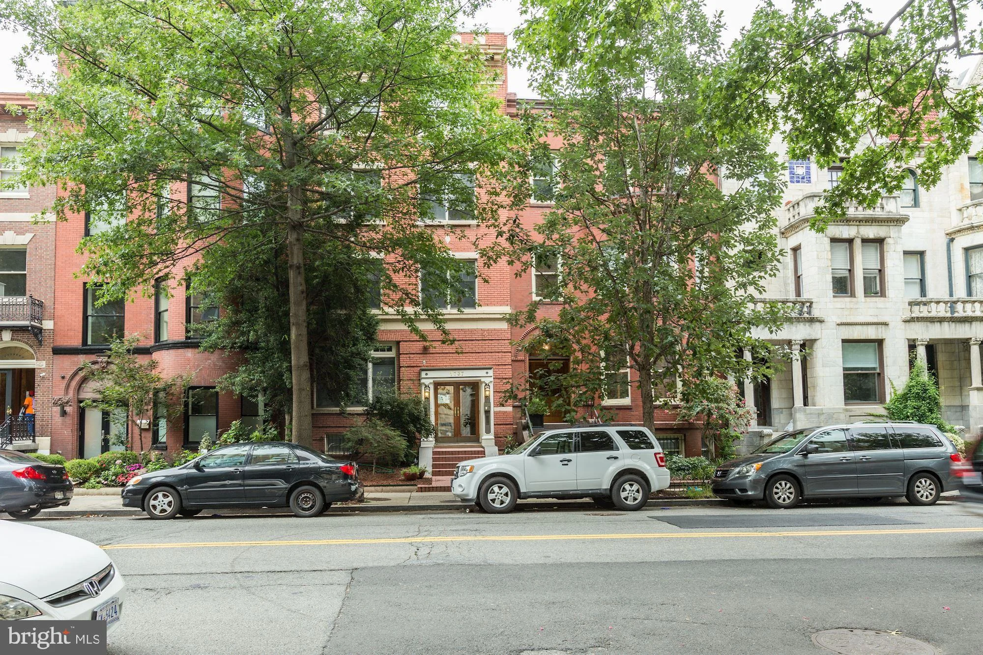 1737 NW P Street NW Unit 401, Washington, DC 20036