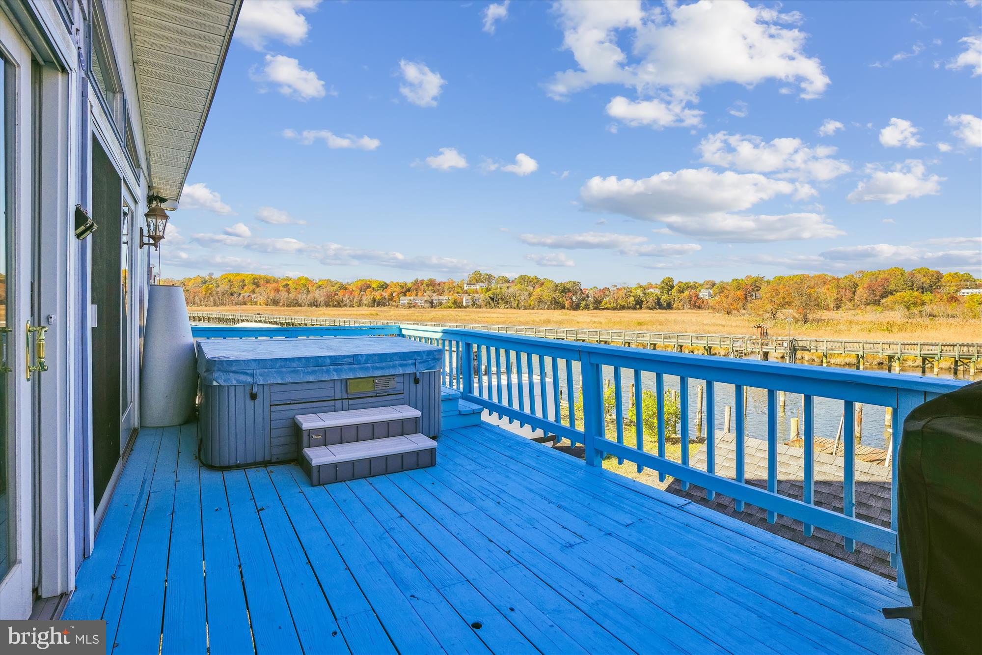 3826 HARBOR ROAD