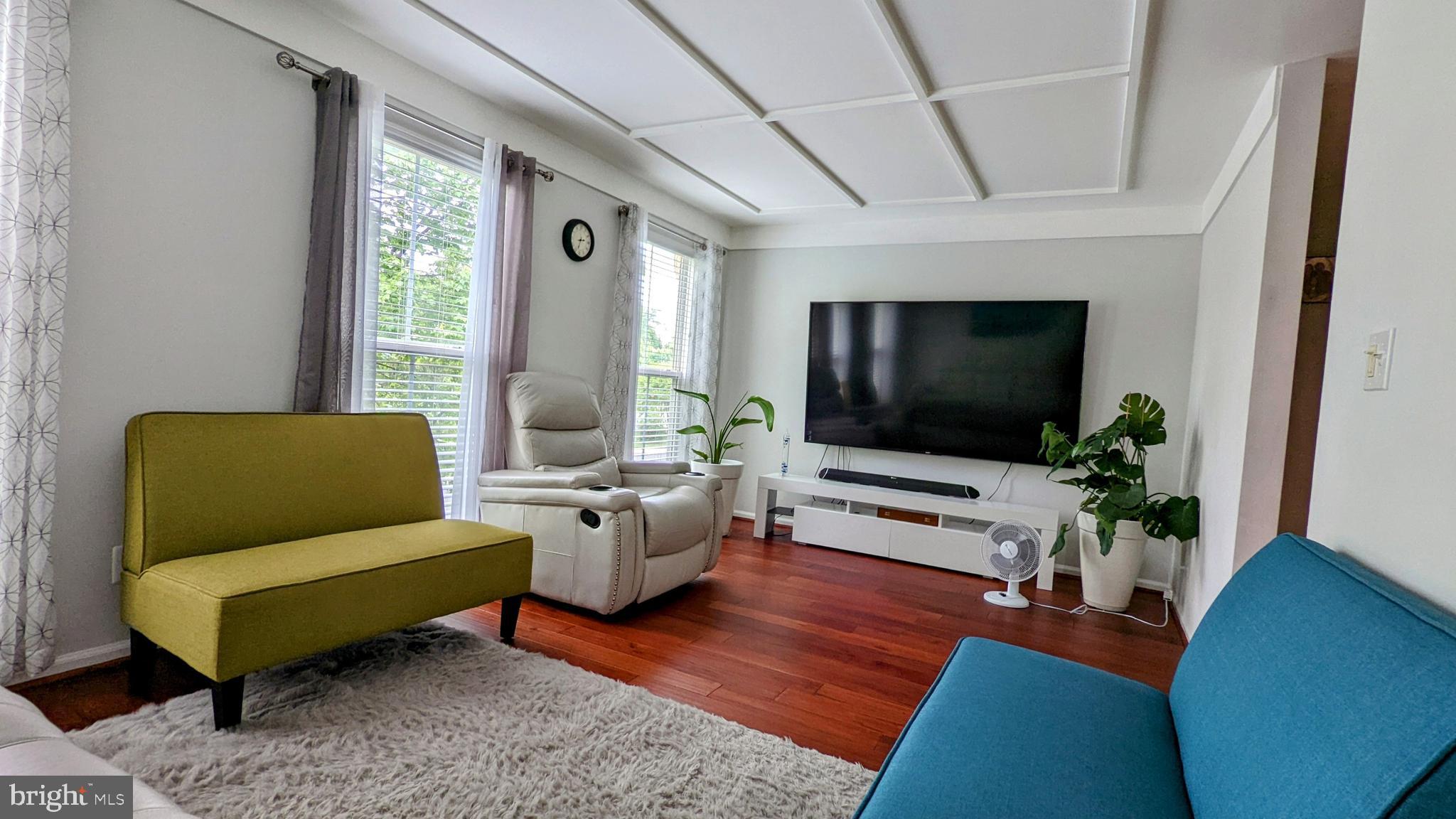 BROADLANDS - Residential Lease