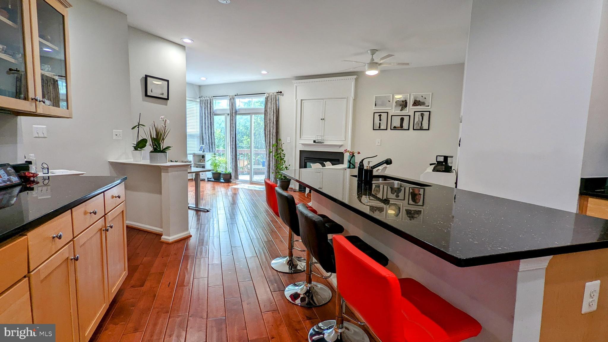 BROADLANDS - Residential Lease