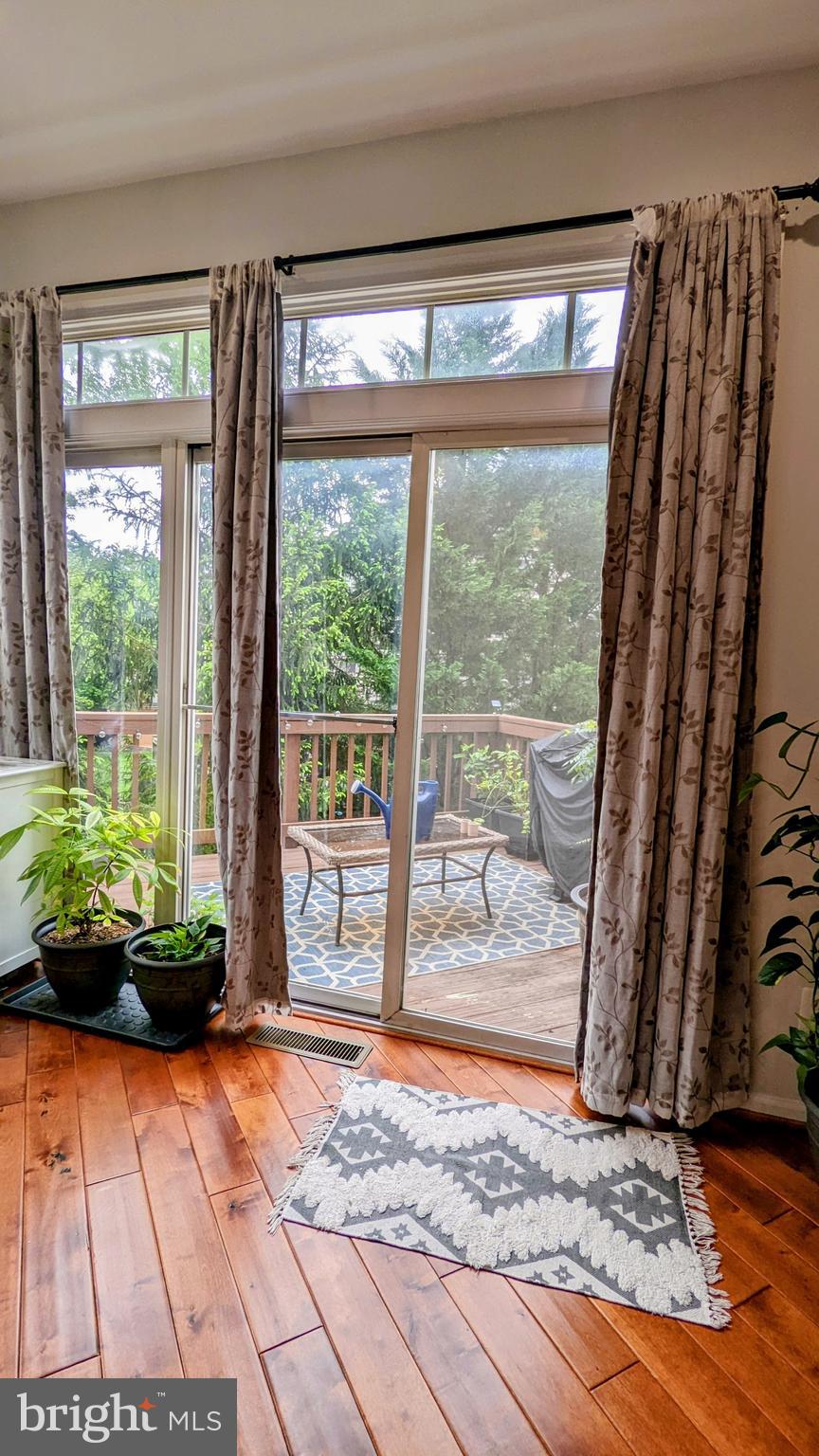 BROADLANDS - Residential Lease