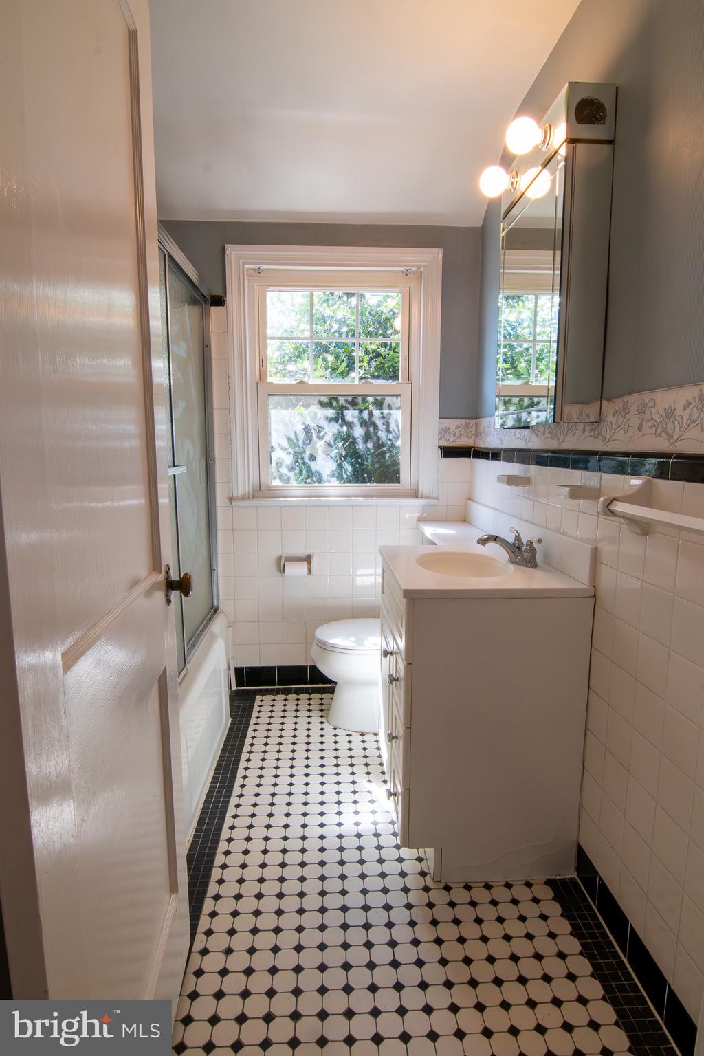 DREXEL HILL - Residential