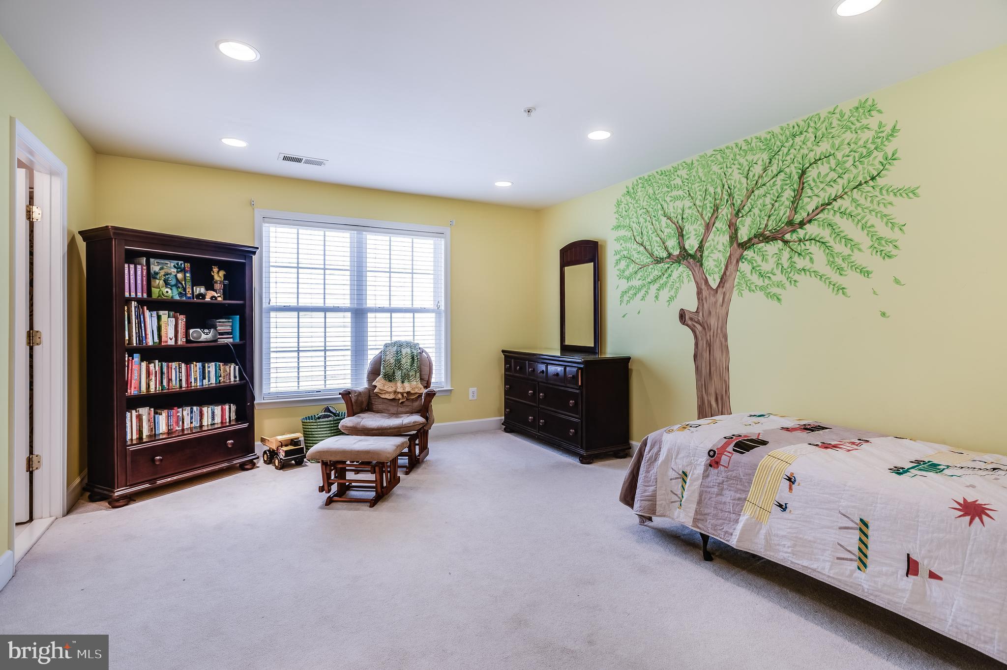 SUMMERFIELD CROSSING - Residential