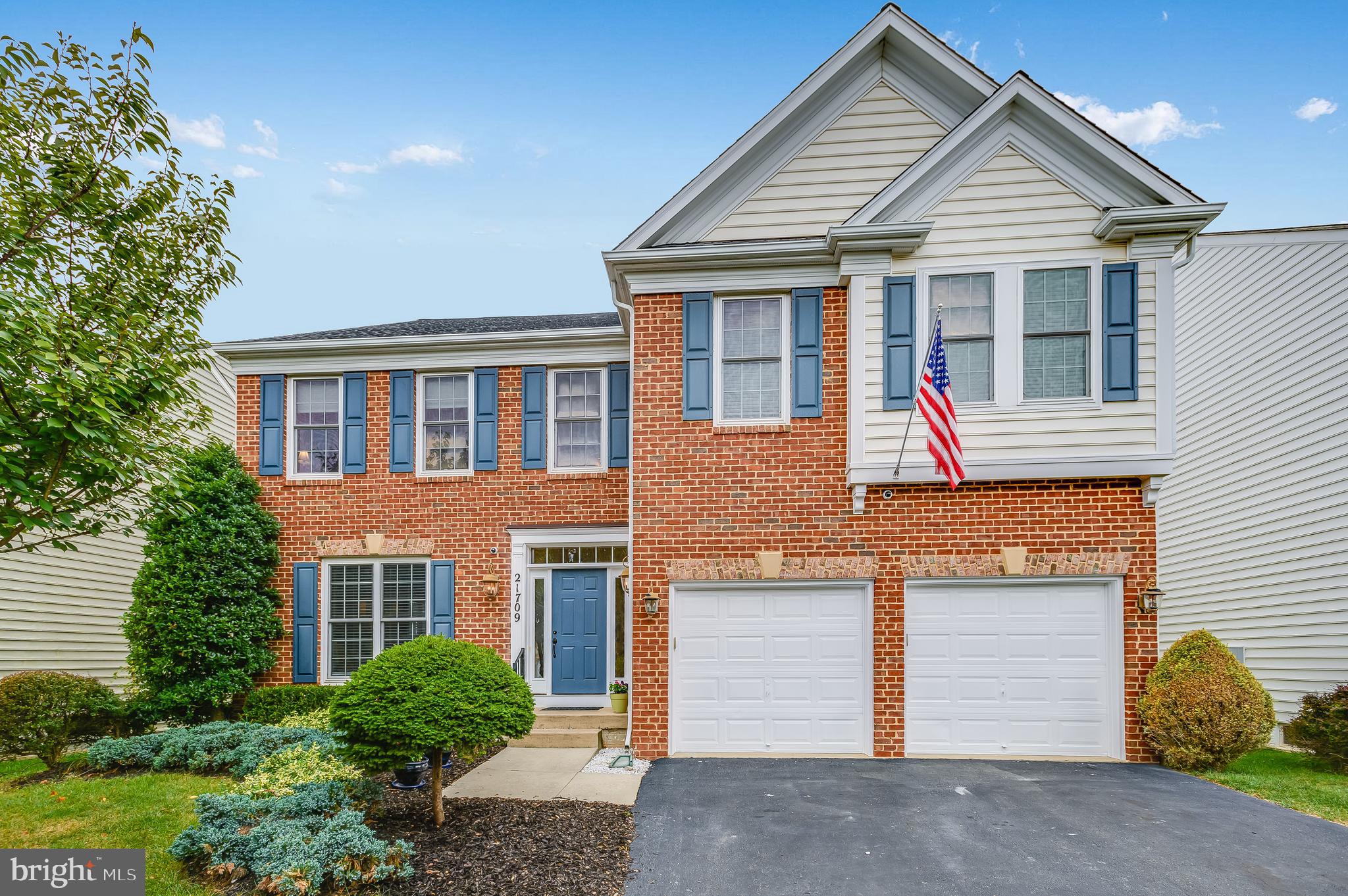 SUMMERFIELD CROSSING - Residential