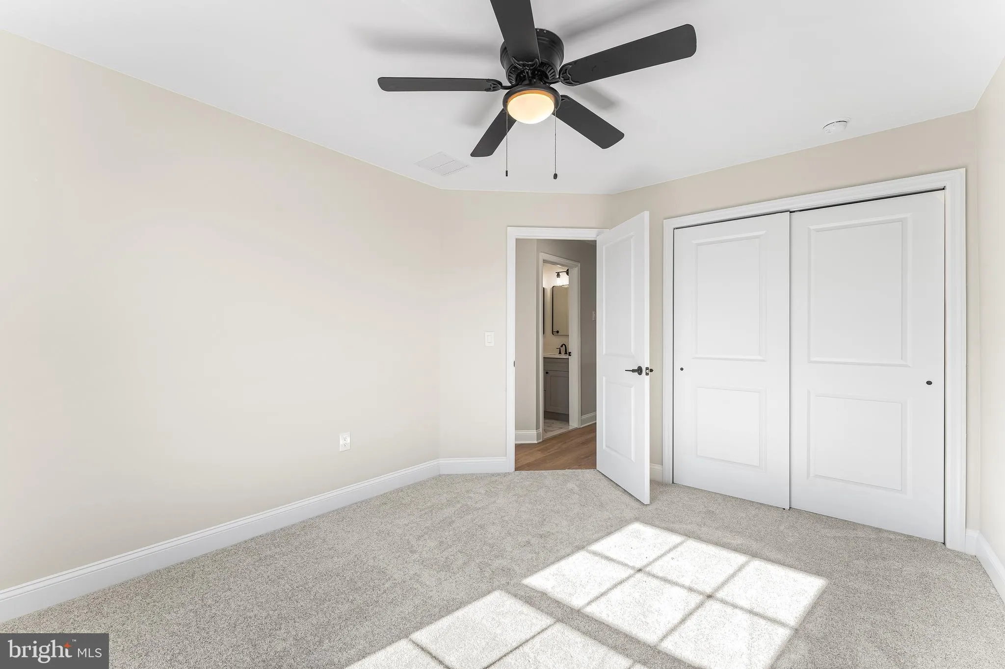 Cherry Hill, New Jersey 08002, United States, 4 Bedrooms Bedrooms, ,3 BathroomsBathrooms,Residential,Active,121987