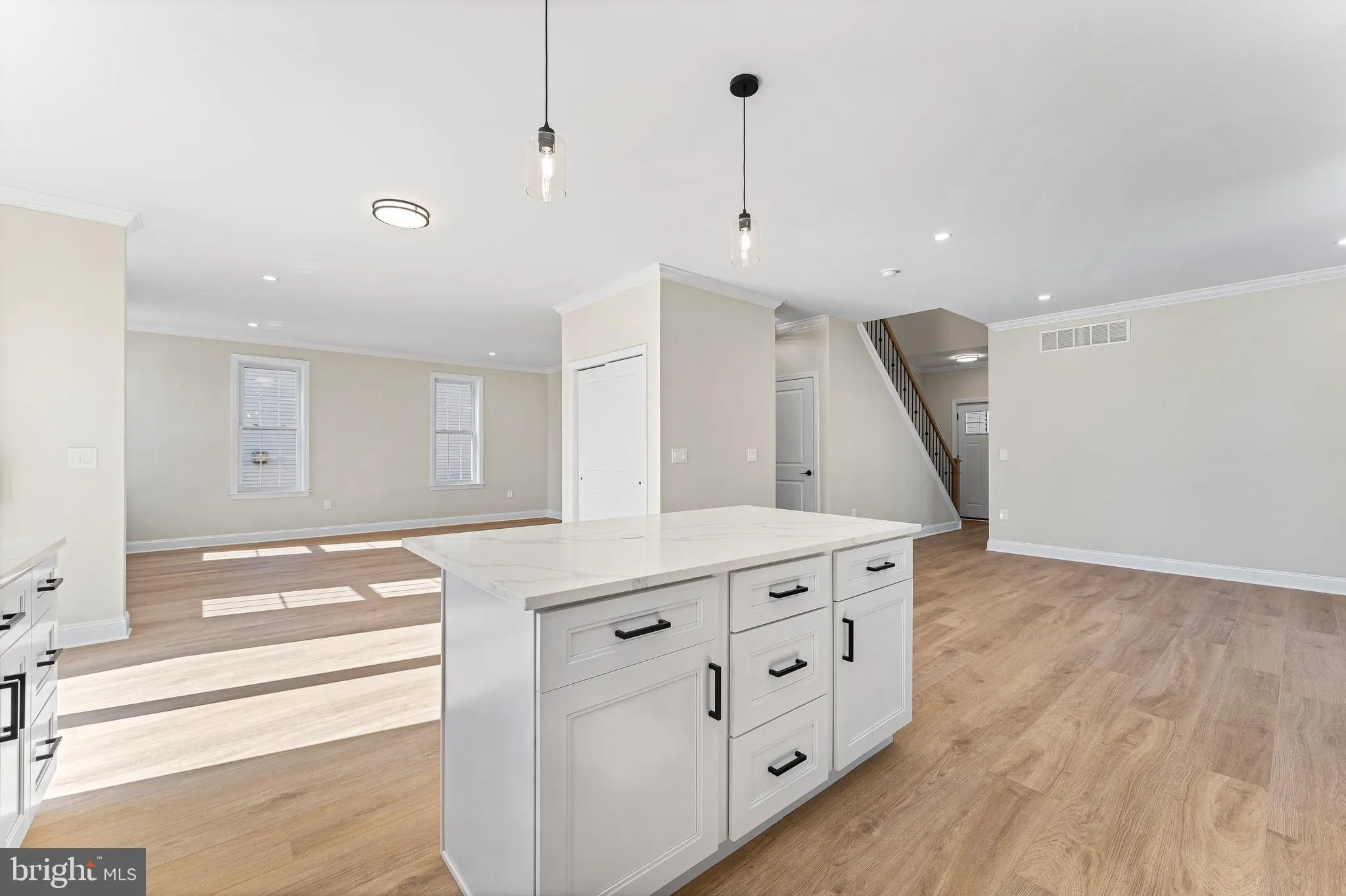 Cherry Hill, New Jersey 08002, United States, 4 Bedrooms Bedrooms, ,3 BathroomsBathrooms,Residential,Active,121987