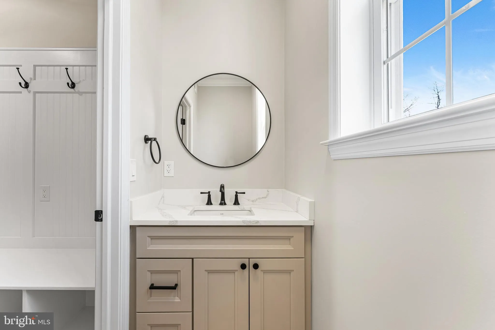 Cherry Hill, New Jersey 08002, United States, 4 Bedrooms Bedrooms, ,3 BathroomsBathrooms,Residential,Active,121987