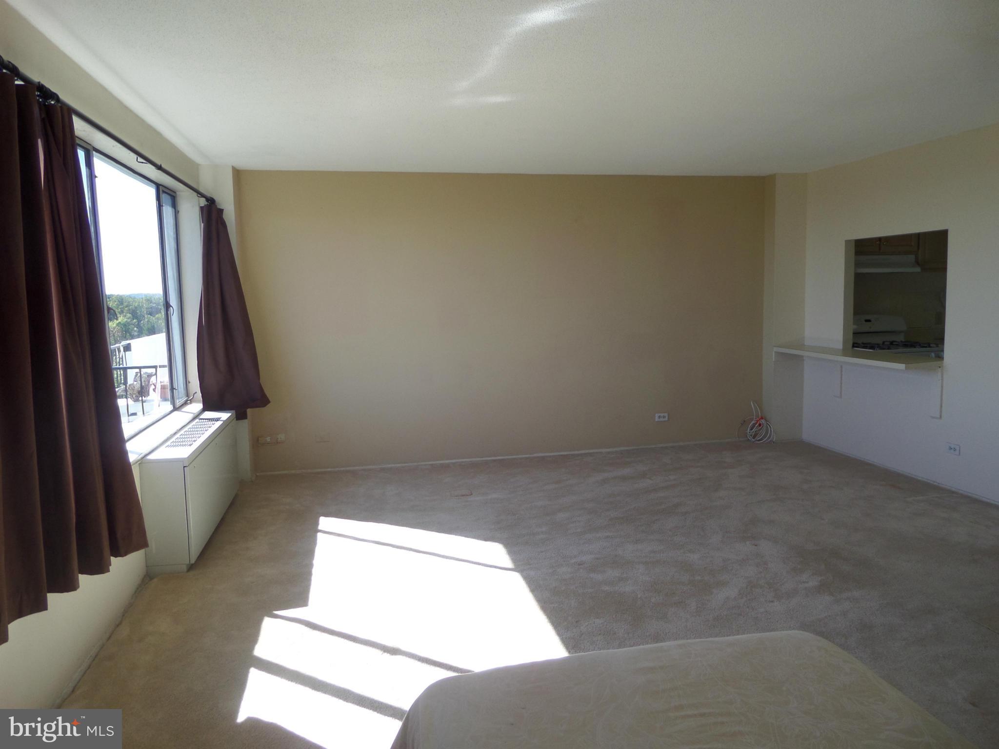 THE CHATHAM - Residential Lease