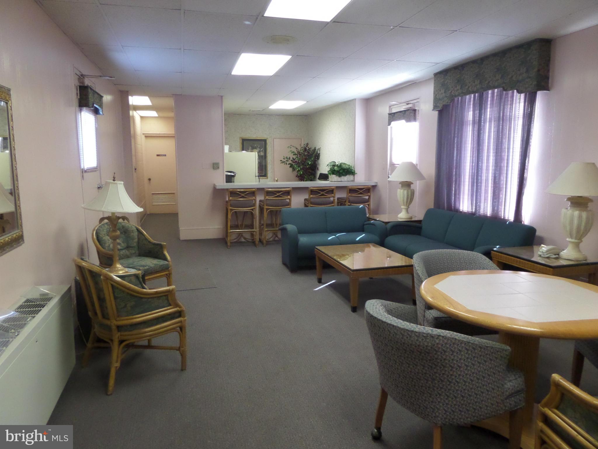 THE CHATHAM - Residential Lease