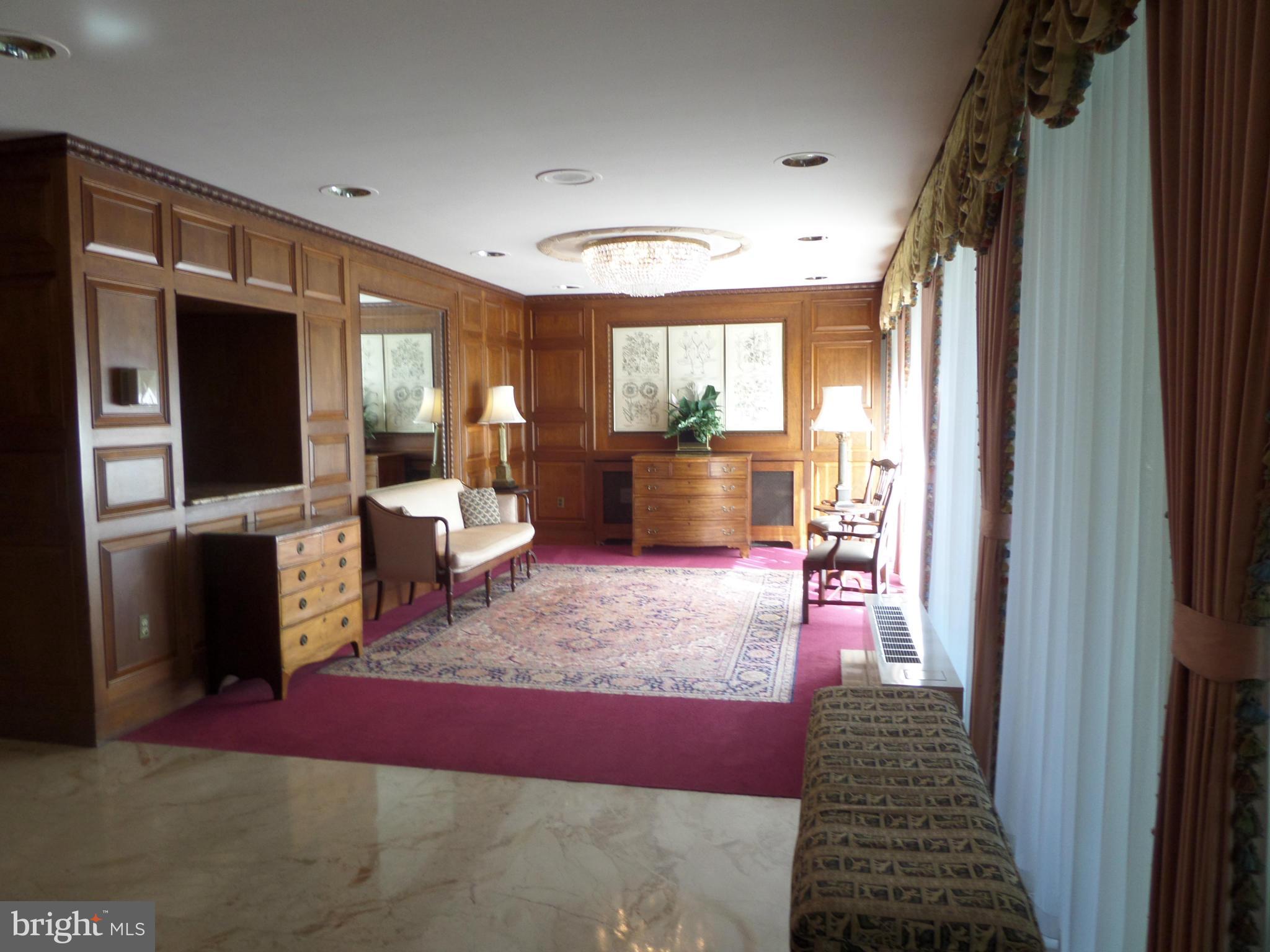 THE CHATHAM - Residential Lease