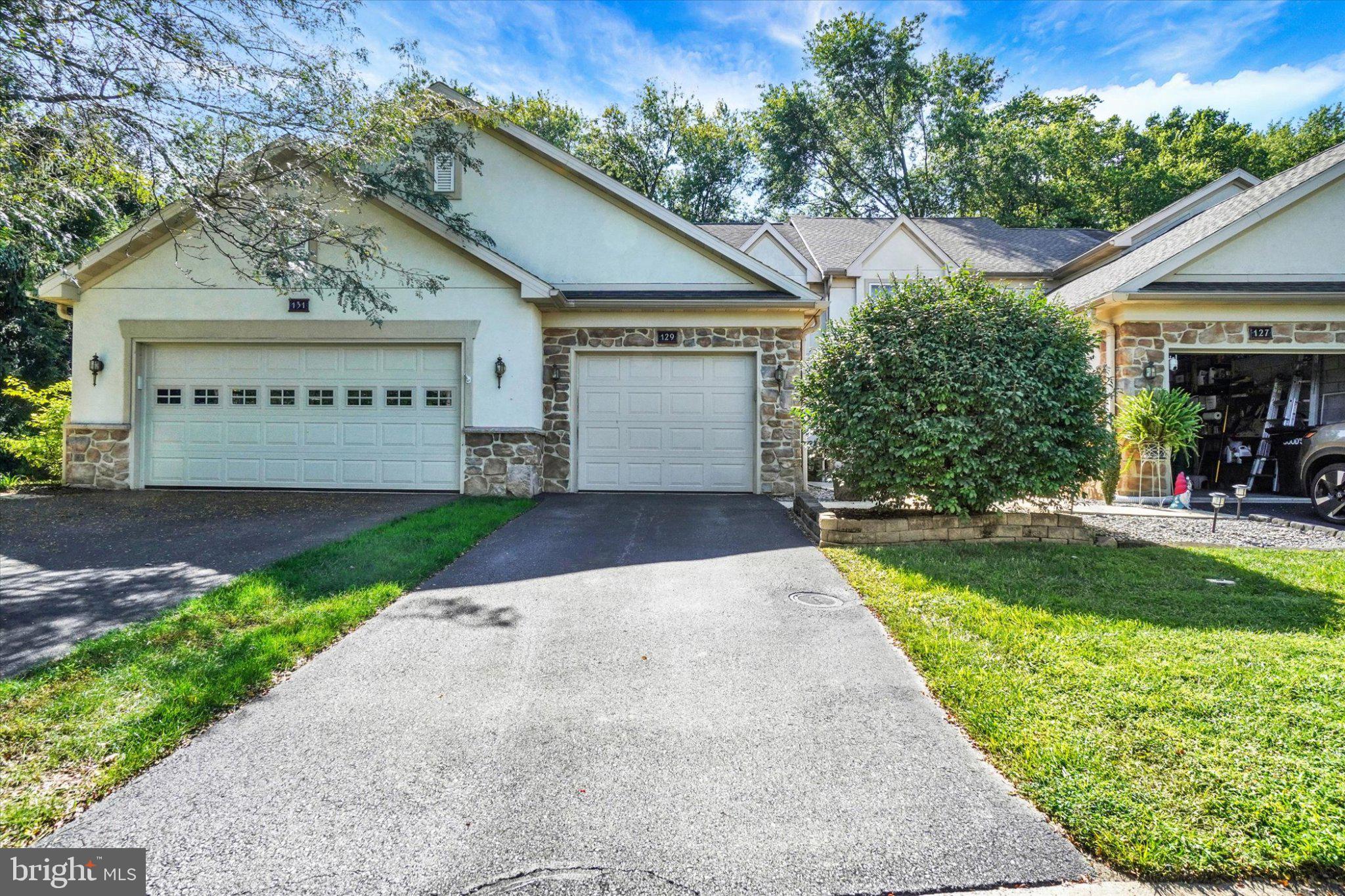 129 CREEKGATE COURT