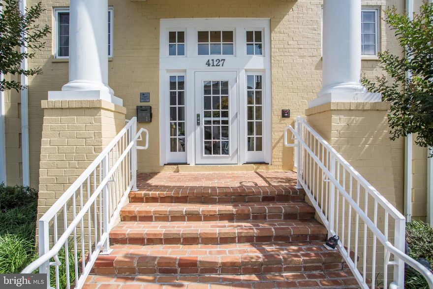 **Fresh paint and gleaming wood floors enhance the appeal of this open airy home in amenity rich West Village of Shirlington.**Buyers with new found interest in cooking and baking will love the wide breakfast bar for chopping veg and rolling dough along with gas cooking, pantry, fridge with icemaker, and sink nicely nestled under a double window.**The living room flows into the dining room and offers French doors to a wide balcony with space for a table or lounge chairs.**The living area accommodates a desk, piano, or second seating area.**The large bedroom has space for a chair or desk because the large walk-in closet is fitted with drawers and shelving -- reducing the need for a chest or dresser in the bedroom.**The big bathroom vanity offers great storage, and a separate toilet area is a nice touch.**Just outside the bathroom is the washer and dryer and the nearly new HVAC system.** Along with the new system, the seller had the ductwork cleaned and sanitized.***** A 10'x10' separate, secure storage unit conveys with the condo**
West Village has a large swimming pool with expansive deck, clubhouse, business center, and a daily shuttle to the  Pentagon City Metro.**Also enjoy the acres of well landscaped grounds and the gazebos with built in gas grills that dot the community -- one is conveniently located near this condo.**All of these amenities are funded by a low monthly condo fee.**Venture south to Shirlington Village for groceries, restaurants, shops, Signature Theater, Arlington County Library and cinema.**The community is near the bikepath and informal dog park along Four Mile Run, too.**Also nearby is Columbia Pike with its many restaurants, shops, services, and the Acme Pie Company.** Quality space, enduring style, and terrific location make this the right home for a savvy buyer.**