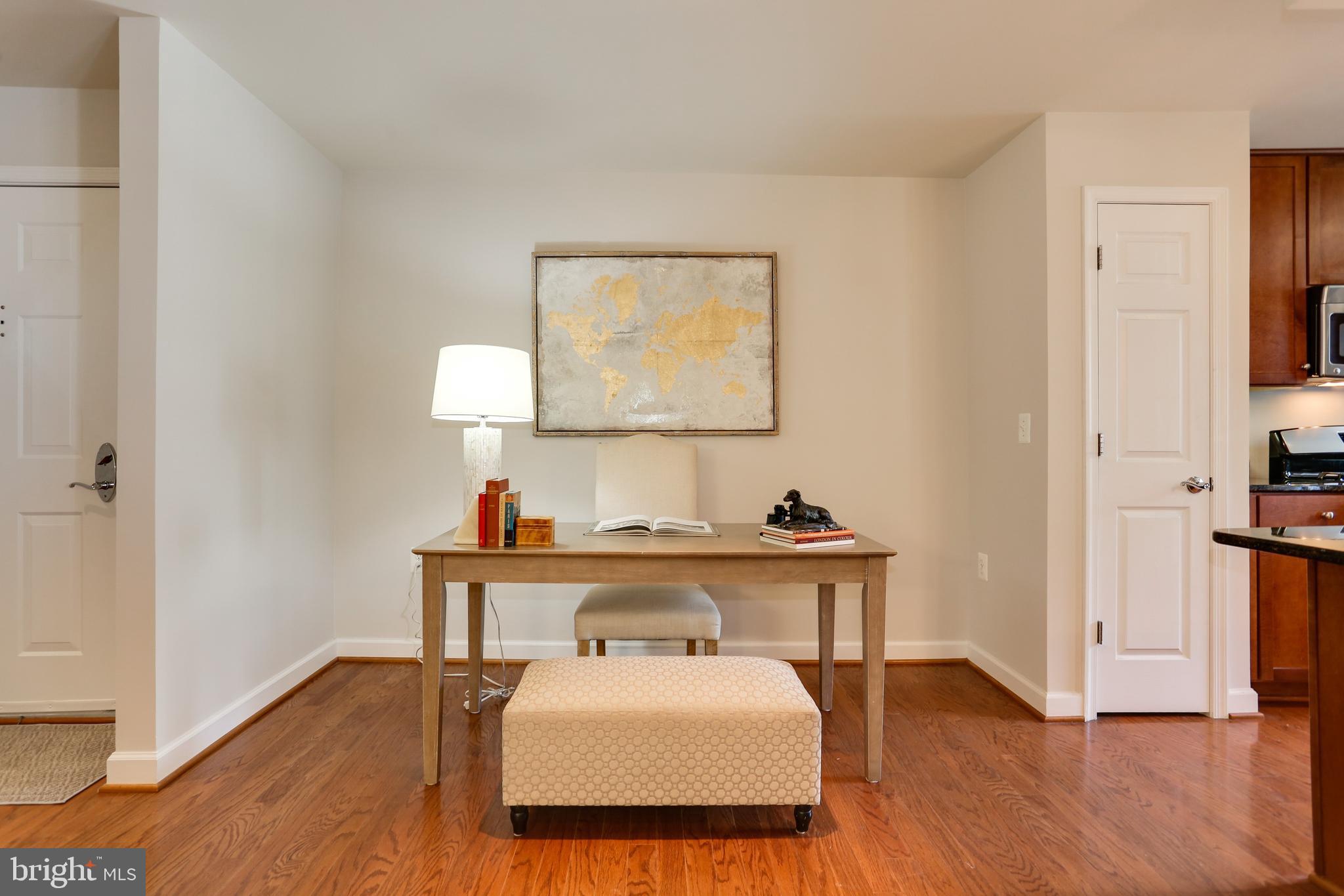 WEST VILLAGE OF SHIRLINGTON - Residential