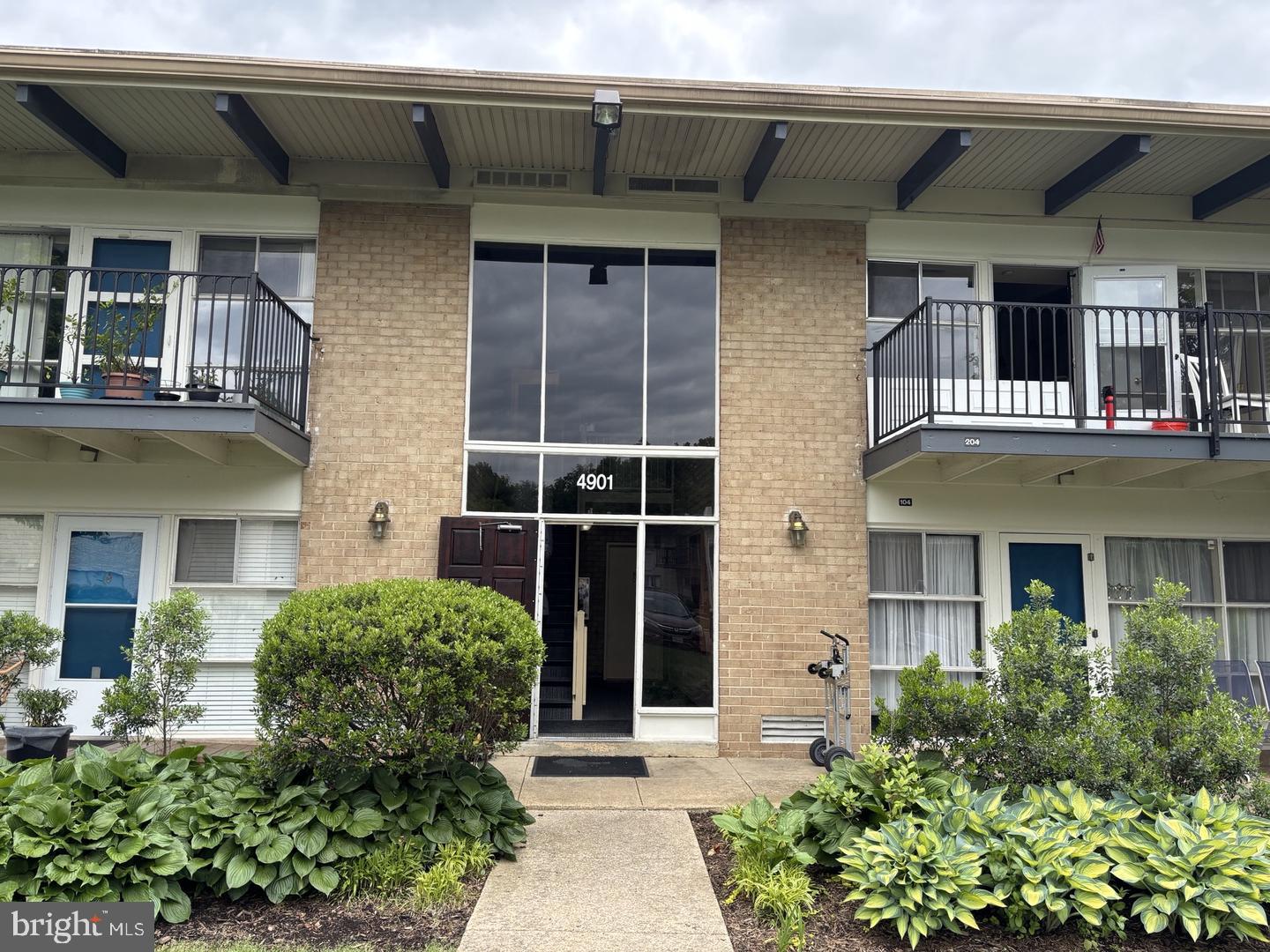 4901 AMERICANA DRIVE 202