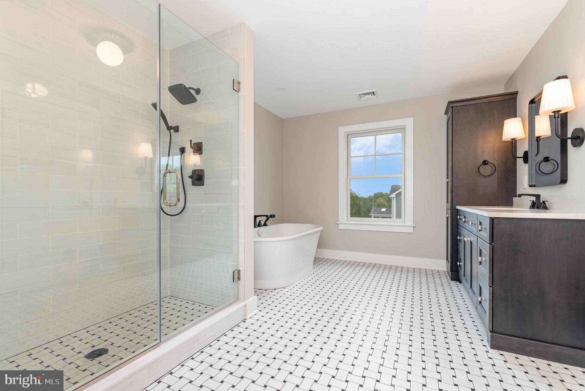 FARM CREST - Residential