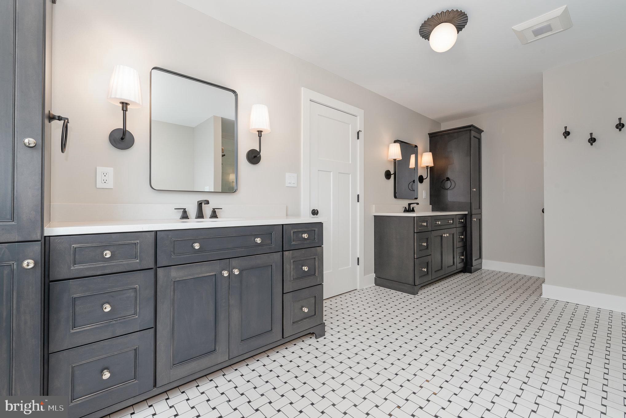 FARM CREST - Residential