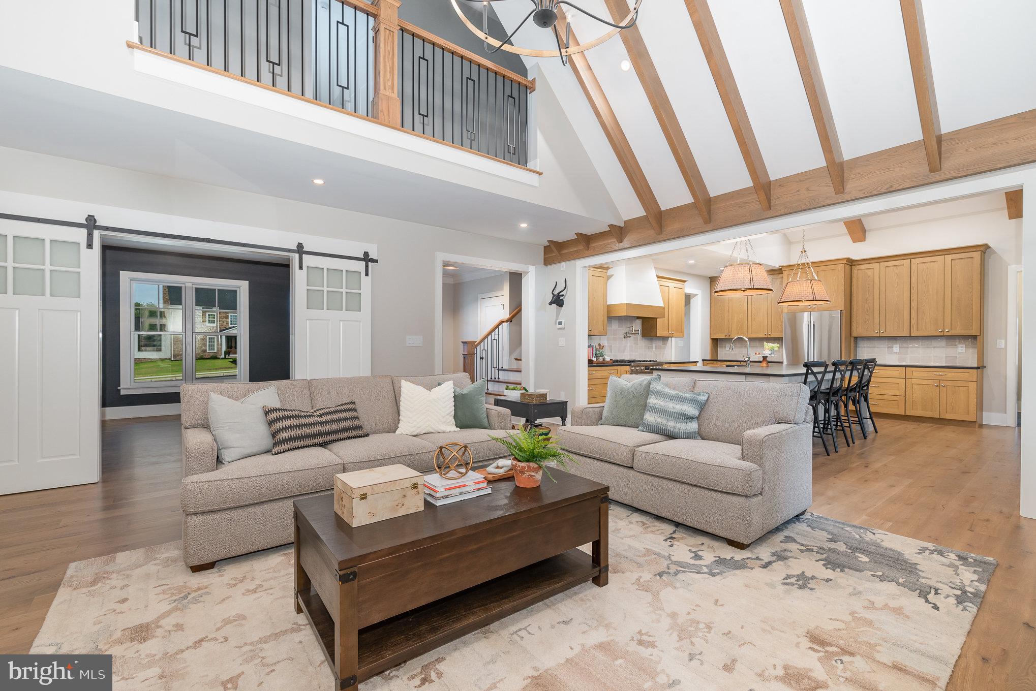 FARM CREST - Residential