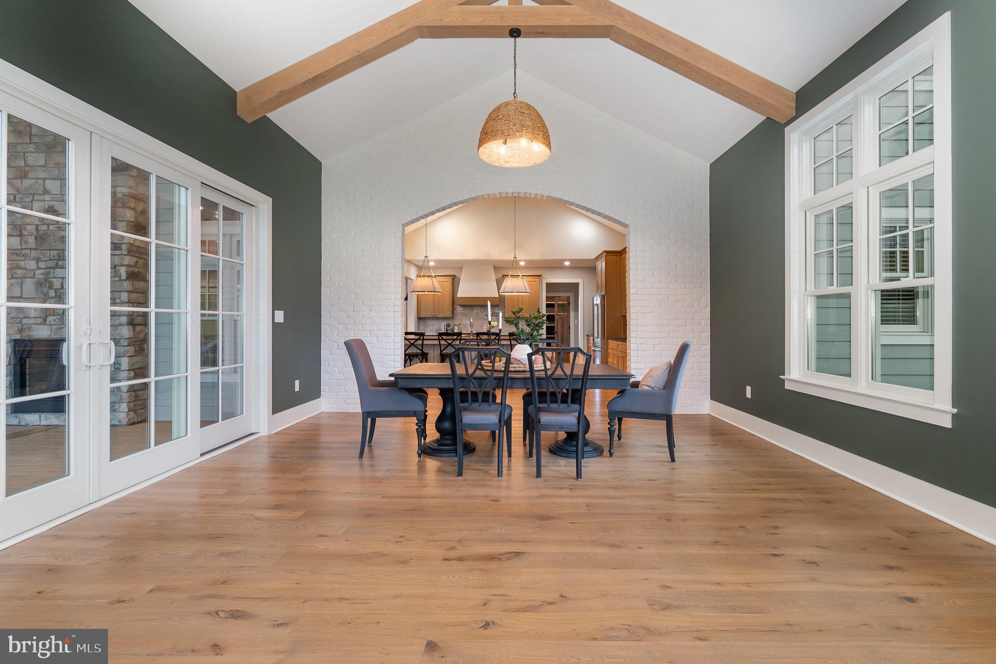 FARM CREST - Residential