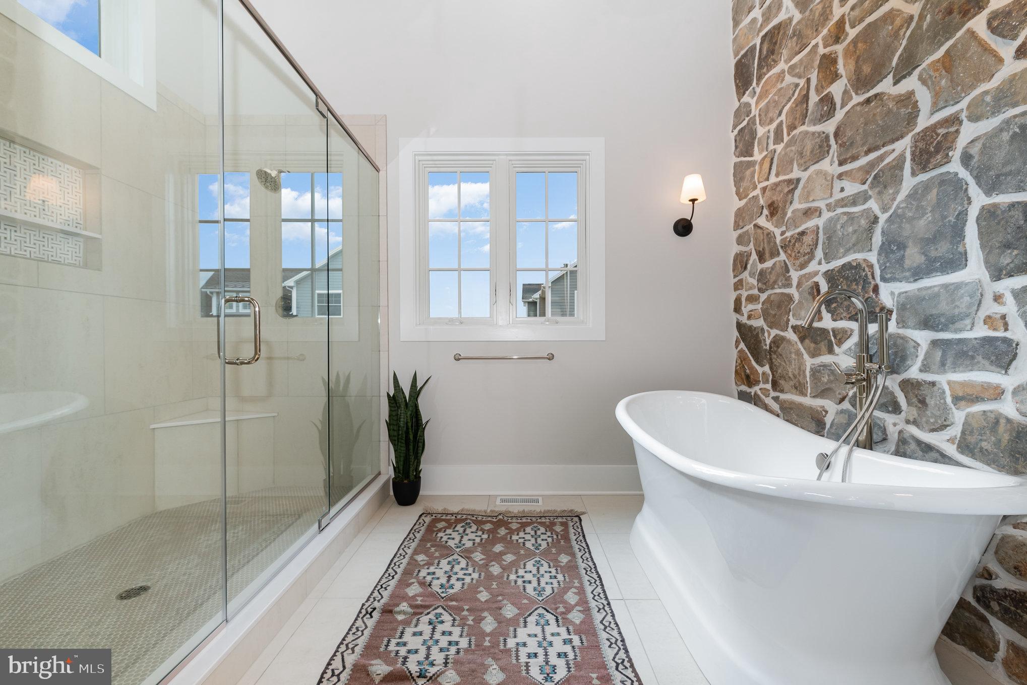 FARM CREST - Residential