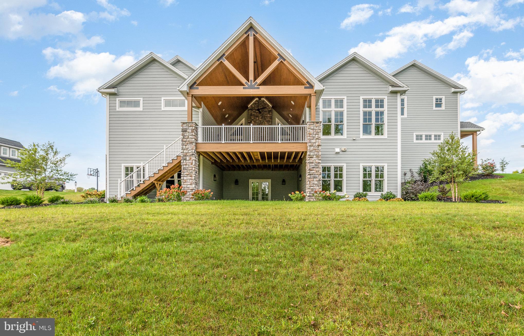 FARM CREST - Residential