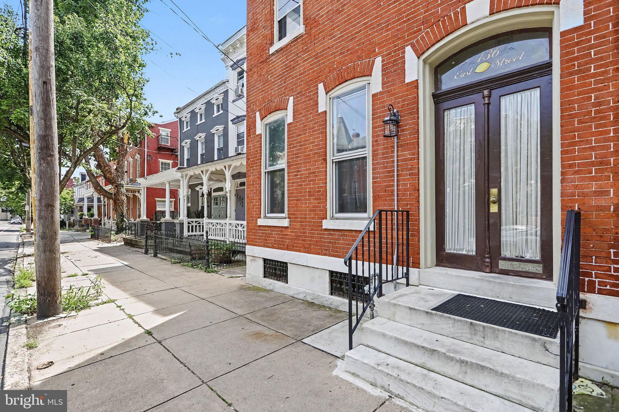 136 E LEMON STREET 3