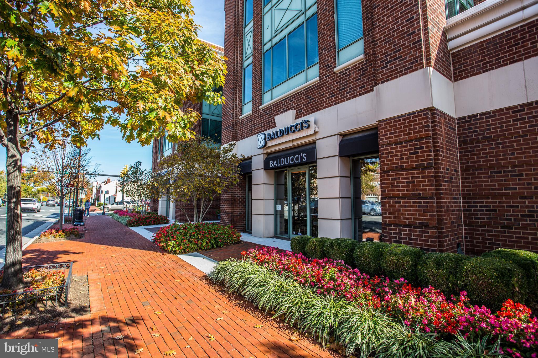 OLD TOWN - Residential