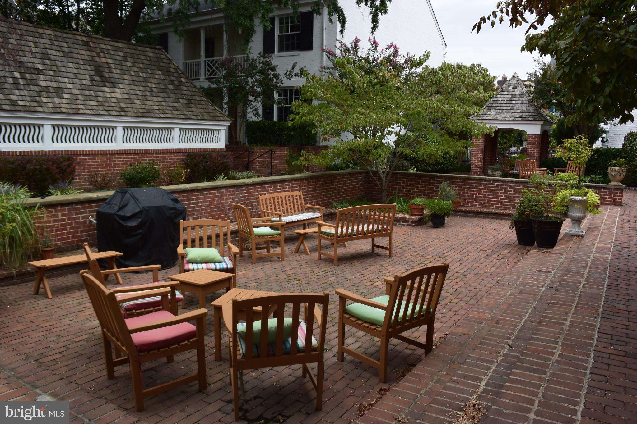 OLD TOWN - Residential