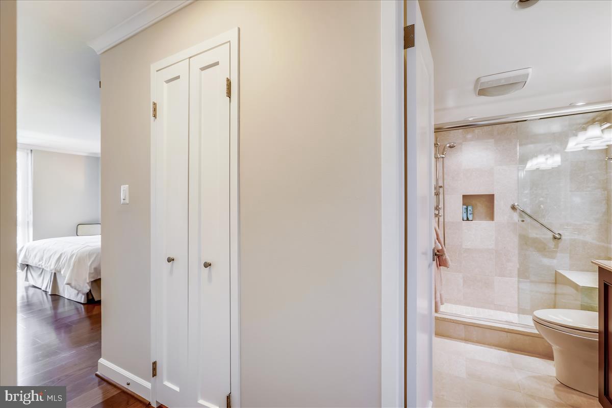 FRIENDSHIP HEIGHTS - Residential