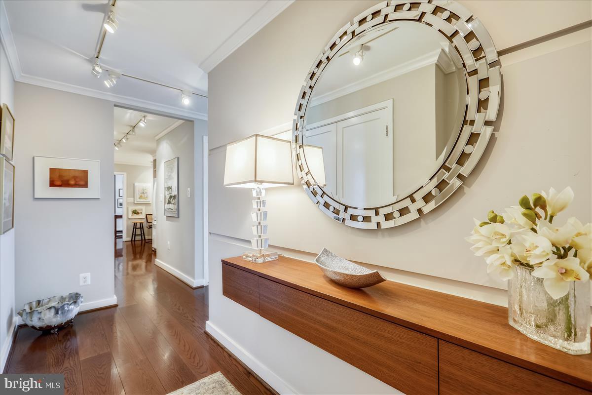 FRIENDSHIP HEIGHTS - Residential