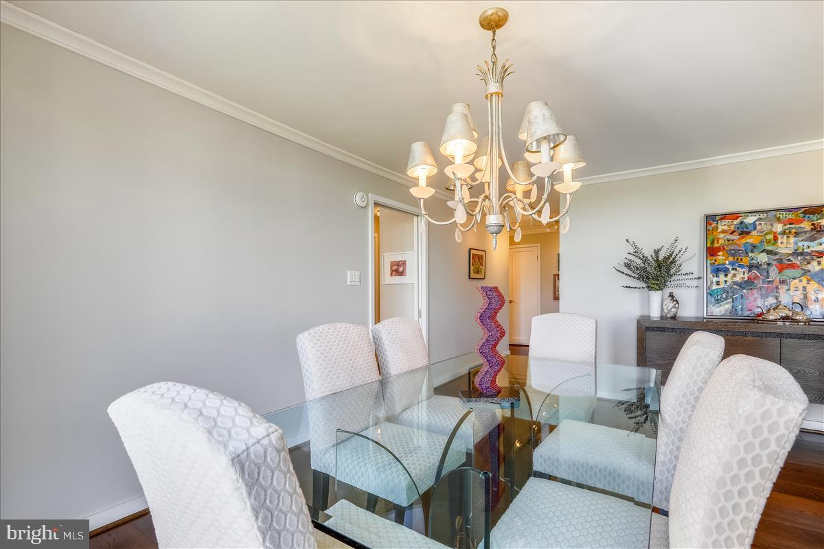 FRIENDSHIP HEIGHTS - Residential