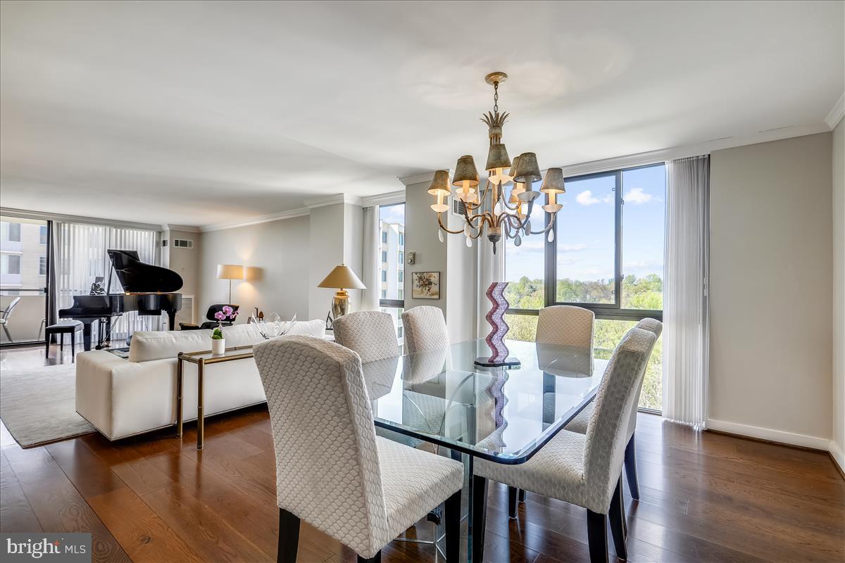 FRIENDSHIP HEIGHTS - Residential