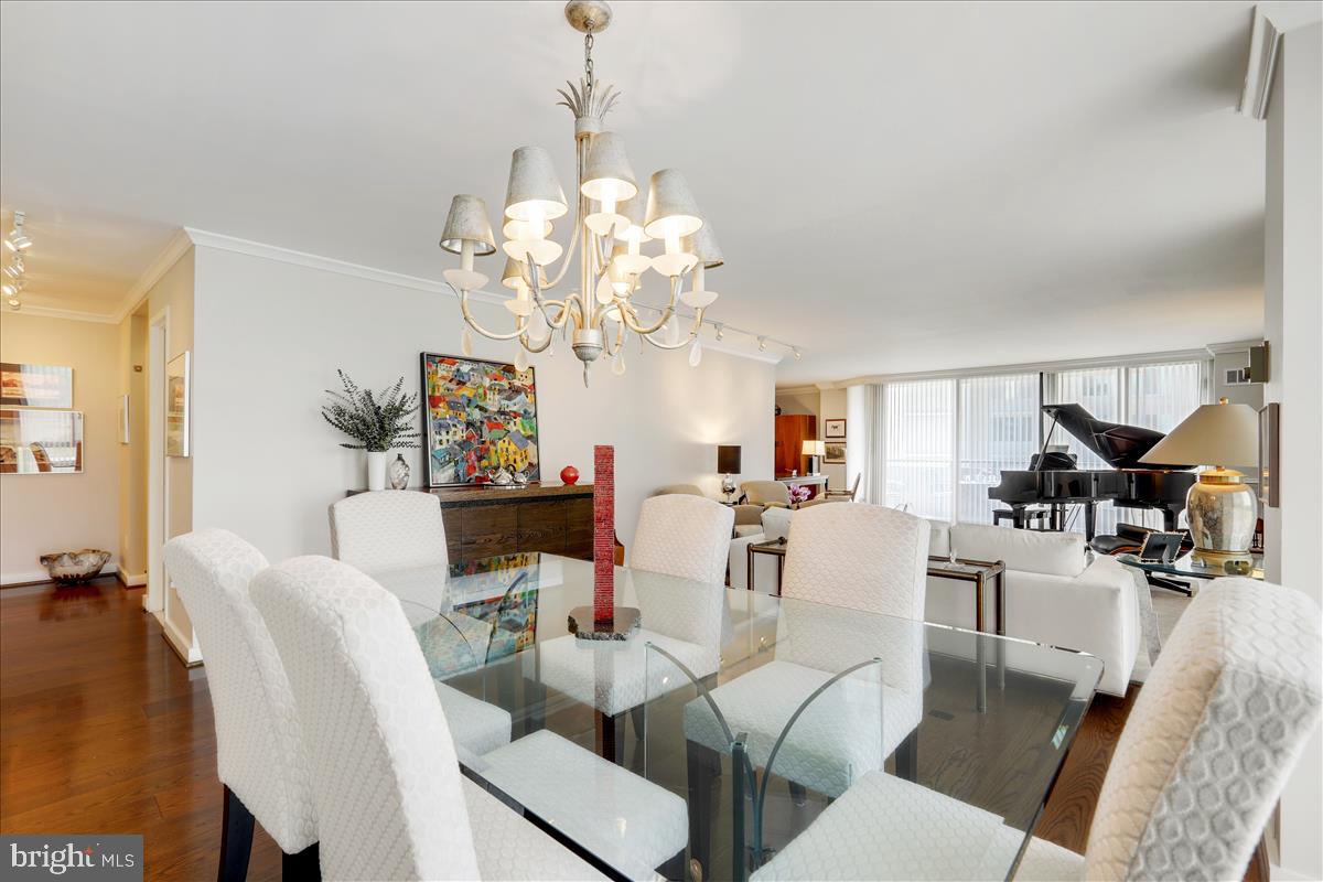 FRIENDSHIP HEIGHTS - Residential