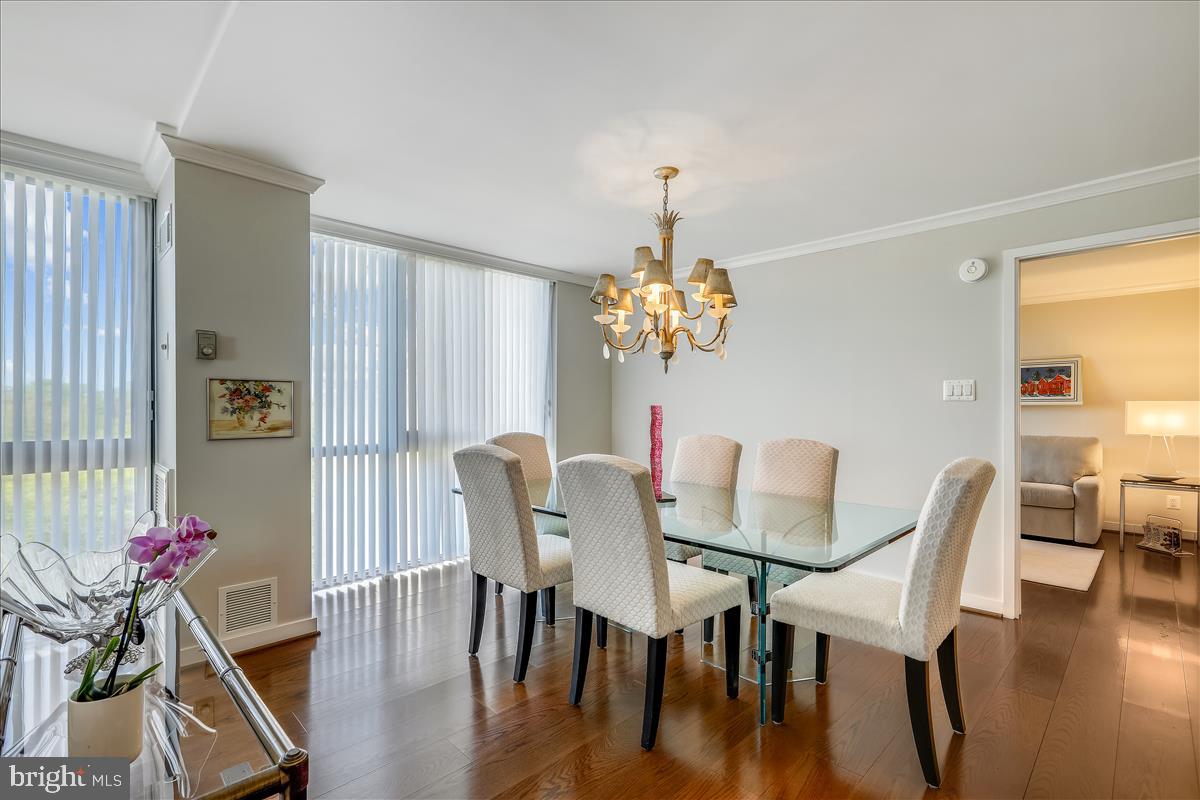 FRIENDSHIP HEIGHTS - Residential