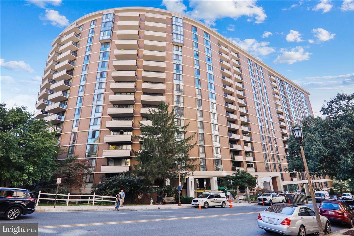 FRIENDSHIP HEIGHTS - Residential