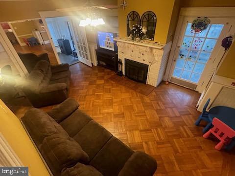 NORTHWOOD - Residential