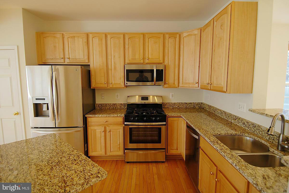 KINGSVIEW RIDGE - Residential Lease