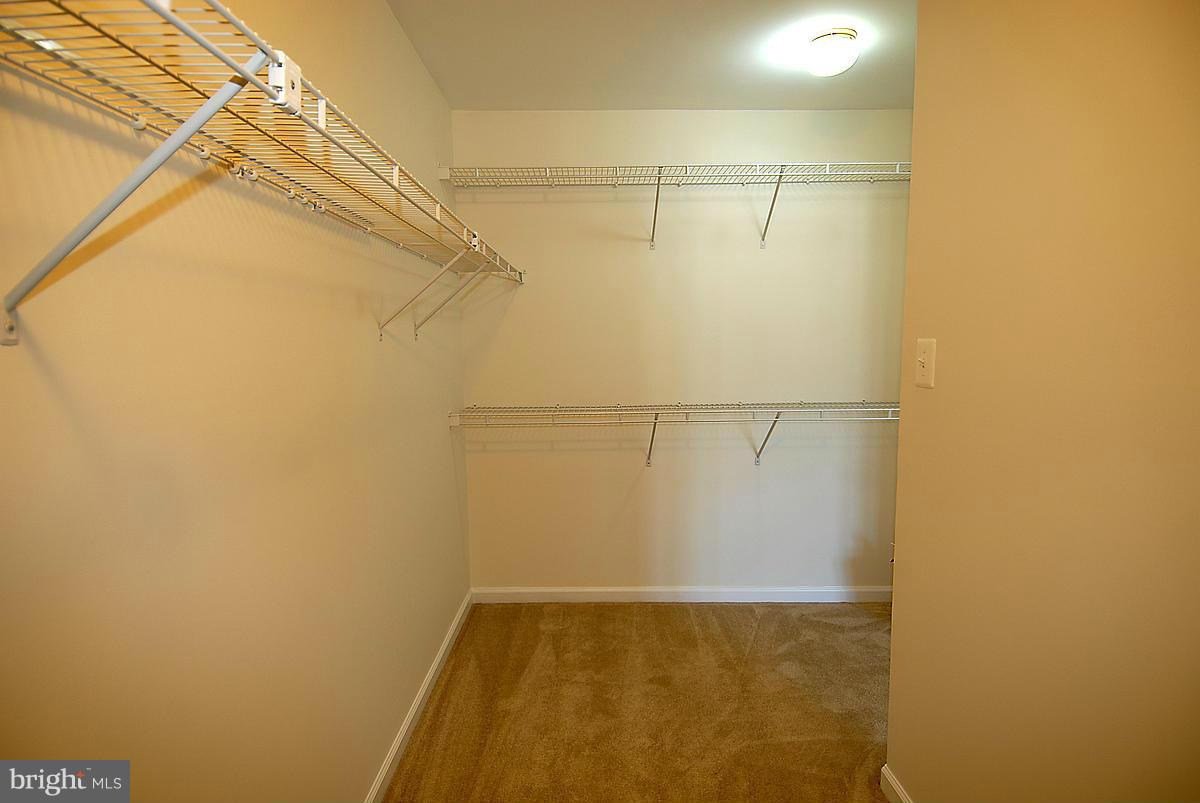 KINGSVIEW RIDGE - Residential Lease