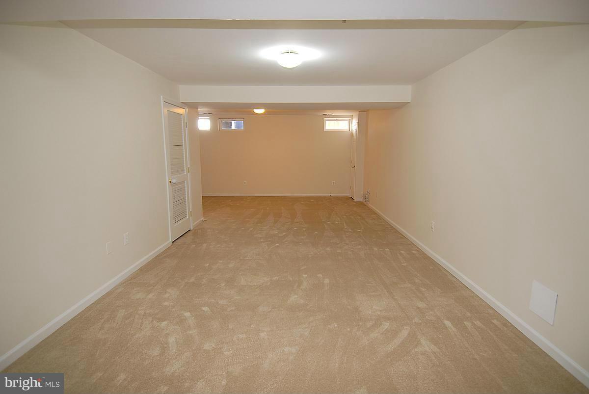 KINGSVIEW RIDGE - Residential Lease