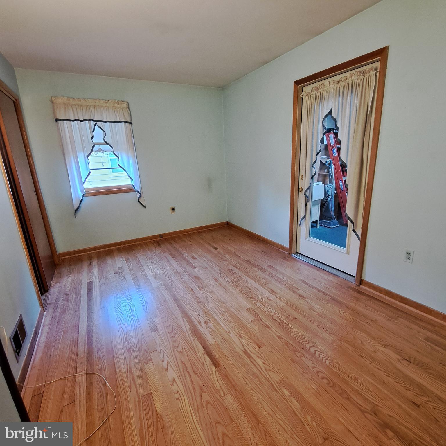 GREENWOOD FOREST - Residential