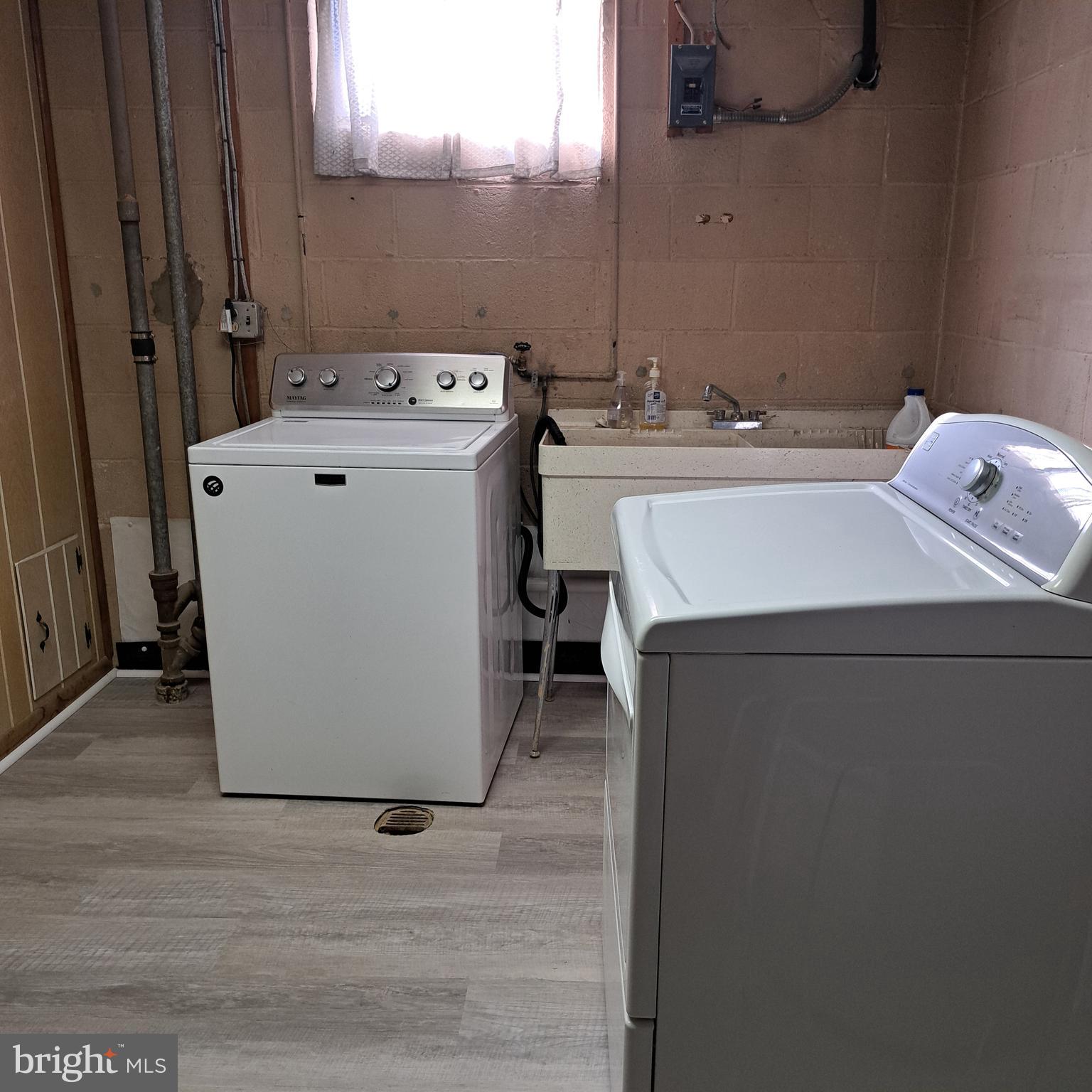 GREENWOOD FOREST - Residential