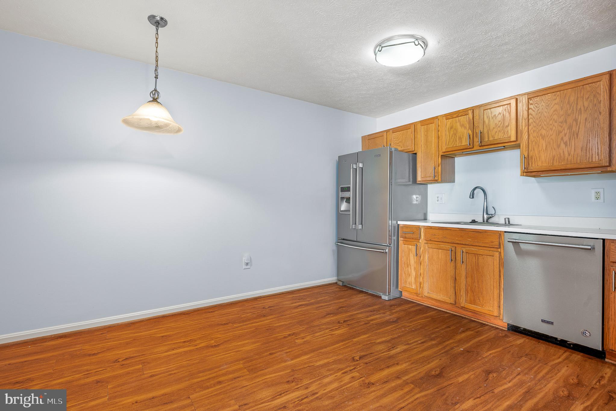 ANNAPOLIS OVERLOOK - Residential